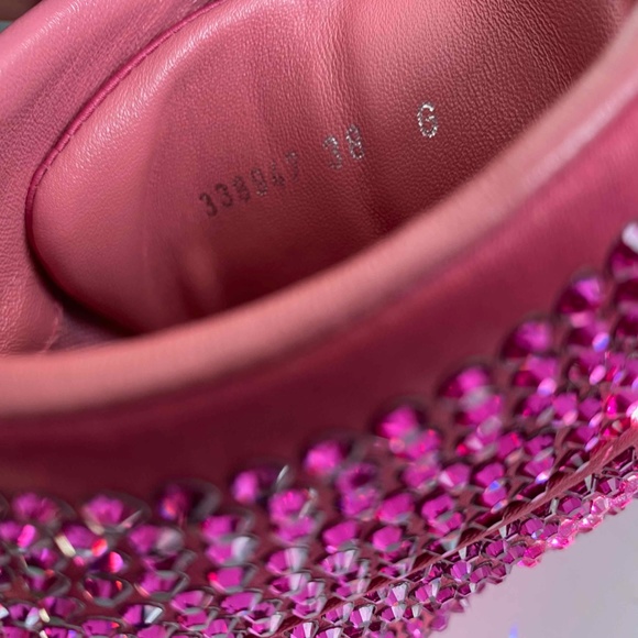 GUCCI PINK FUSCHIA LEATHER FAUX DIAMOND ACCENT LACED HI-CUT SNEAKERS RUBBER 37-7 - Picture 6 of 10